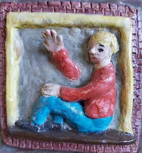 Maria, das sollst du doch nicht! Komm sofort vom Fensterbrett runter!