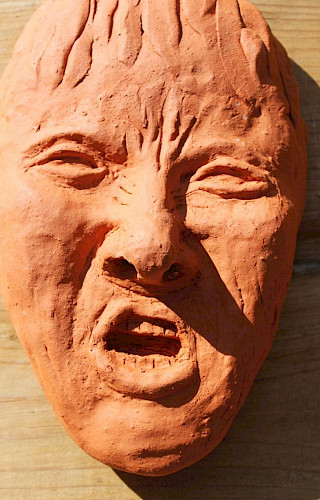 2019 bis 19210, Ton, Klarlack, ca.  17 cm x 24 cm x 5 cm