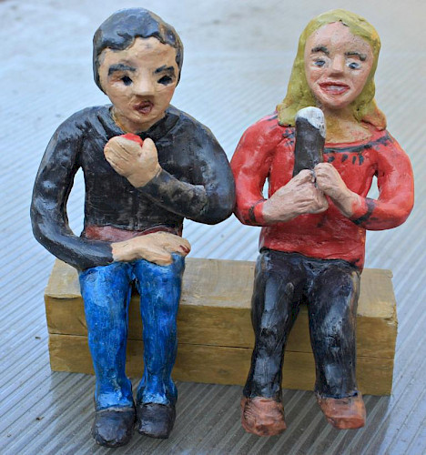 2021; Ton, Aquarellfarben, Klarlack, 17 cm x 10 cm x 18 cm